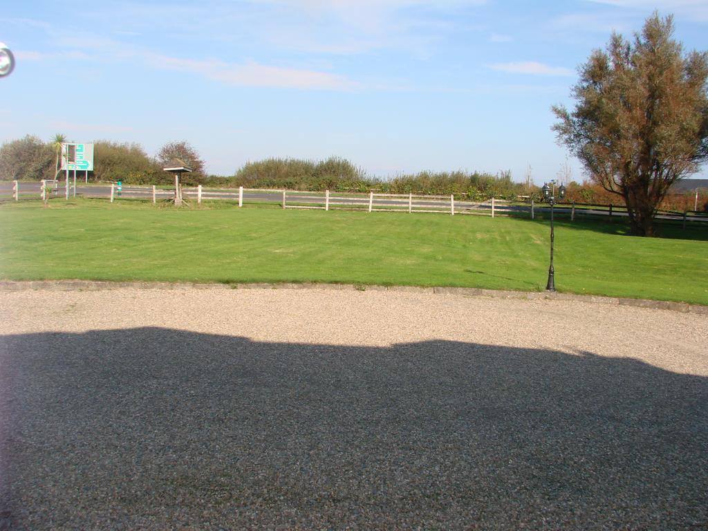 Padua Guest Accommodation Rosslare 罗斯莱尔 外观 照片